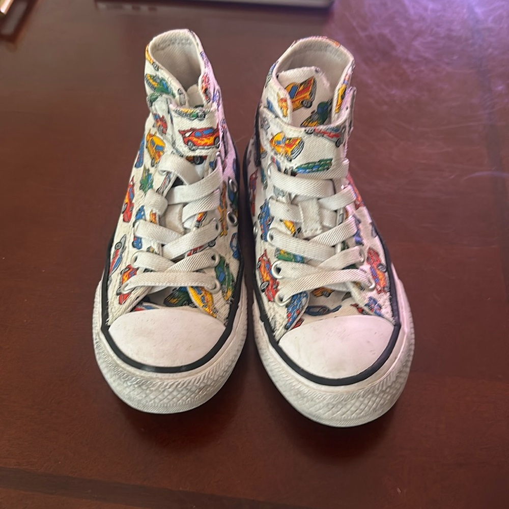 Chuck Taylor Converse All Star kids high tops